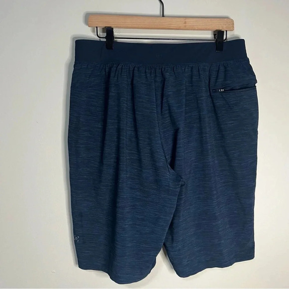Lululemon Men’s Shorts 11" Lined Printed Iron Blue True Navy Size Large - Picture 7 of 10